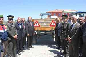 Çiftçiler, Gezici İstasyonlarla Tarladaki İşlerinden Geri Kalmayacak