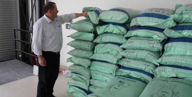 Korkuteli`nde Sertifikalı Tohum Satışları Devam Ediyor