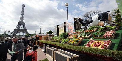 Fransa`daki Çiftçilerden Eylem