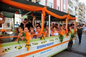 Seferihisar Mandalina Şenliği`ne Hazır