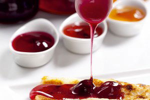 Süt ile Acı Biberden Reçel Üretiyorlar