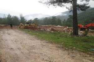 Finike Kapıçay Göleti`nde Çalışmalara Başlandı