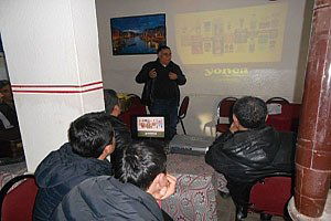 Dursunbey`de Salatalık Ekimi, Bakımı Ve Hasadı Hakkında Toplantı