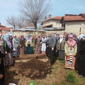 Kadın Çiftçilere Eğitim