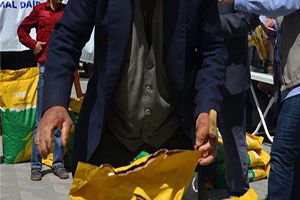 Ayaşlı Çiftçilere Yem Tohumları Dağıtıldı