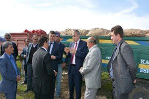 Pasinler`de Çiftçiler, Sertifikalı Anaç Tohumculuğa Yöneldi