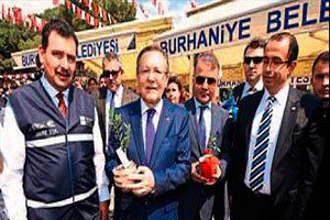 Balıkesir çiftçisine ekipman desteği