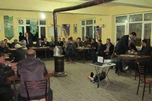 Beyşehir`de Üreticilere Süs Bitkisi Yetiştiriciliği Anlatıldı