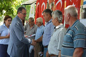 İzmir`de Çiftçilere `İyi Tarım` Sertifikası Verildi