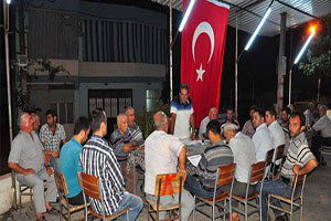 Nazilli`de Hayvan Yetiştiricileri Bilgilendiriliyor