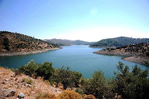 Seferihisar Belediyesi`nden İlk Yüzen Güneş Enerji Santrali