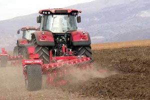 Balıkesir`de `Traktör Ve Ekipmanlarının Çiftçilerle Buluşma Tatbikatı`