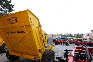 Büyükşehir`den Çiftçiye Destek