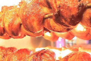 Raftaki Brezilya Tavuğuna Dikkat!