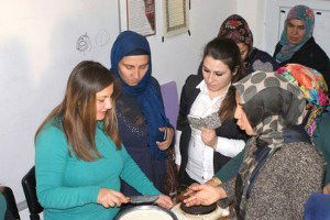 Kadın Çiftçilere Peynir Yapımı Öğretildi