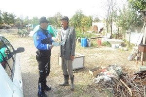 Polis Besicileri Hırsızlık ve Dolandırıcılık Konusunda Uyardı