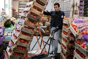 Meyve Sebzeye `Müşteri` Çıktı