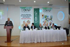 Türkiye`de Yılda 102 Bin Ton Bal Üretiliyor