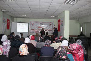 Muş`da Çiftçi Kadınlara Eğitim Veriliyor