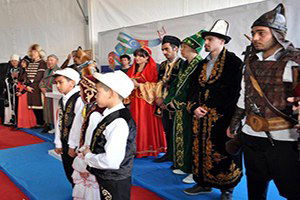 Türk Dünyası Tarım Fuarı, Türkülerle Açıldı