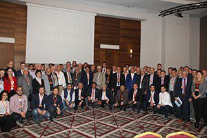 Antalya`nın Tarım Sorunları Kitapçık Haline Geliyor