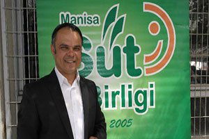 Sütler Süt Tozuna Döndü Üreticilerin Yüzü Güldü