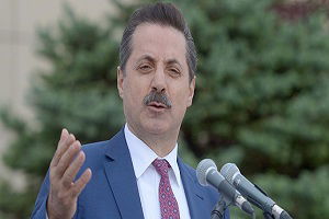 Bakan Faruk Çelik: `Her Yıl 50 Bin İle 100 Bin Hektar Arasında Toprak Kaybediyoruz`