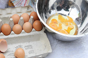 Avrupa`daki Böcek İlaçlı Yumurta Skandalı Büyüyor