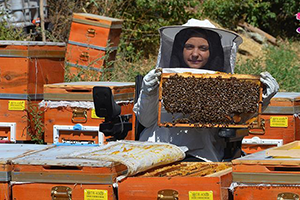 Arıcılıkta Engel Yok!