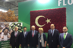 Royal Flora Holland: `Türkiye çiçek merkezi olabilir`