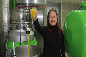 Kadın Girişimci 10 Yıllık `Yağhane` Hayalini Gerçekleştirdi