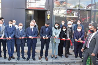 Türkiye`nin En Büyük Ceviz İşleme Fabrikası Açıldı