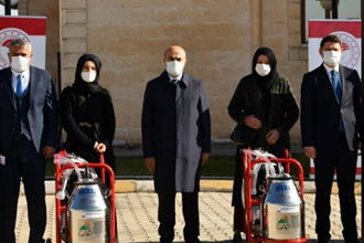 Mardin`de Süt Sağım Makinesi Dağıtıldı