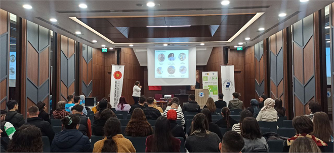 Denizli`de Gerçekleşen Kariyer Fuarında Tabit`in Hikayesini Anlatan Tülin Akın, İlham Verdi